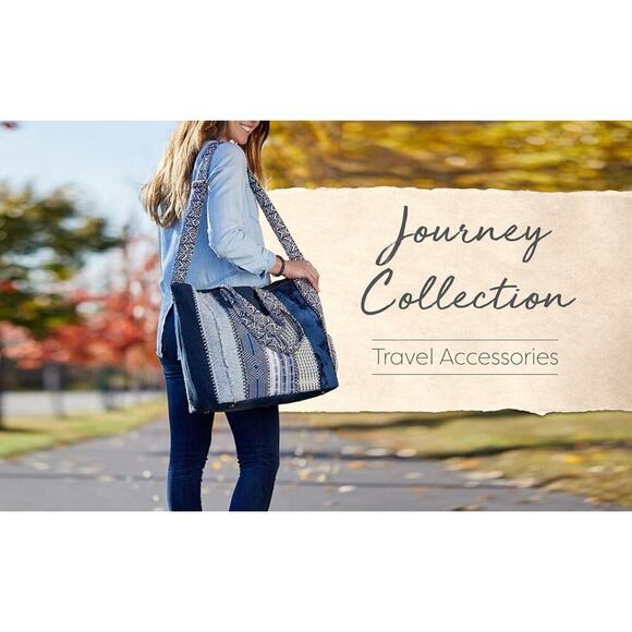 Demdaco Weekender Indigo Blue Stripe 23 x 15 Recycled Denim Fabric Duffel Bag - Picture 9 of 9